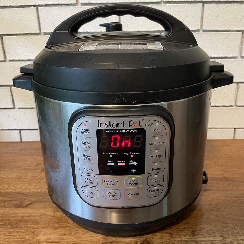 Instant Pot Duo 7-in-1 Electric Pressure Cooker IP-DUO60 6Qt Stainless Steel